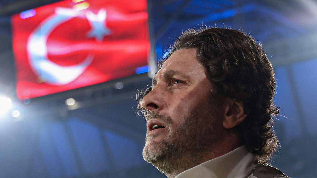 Fenerbahçe maçı öncesi gözler Trabzonspor Teknik Direktörü Fatih Tekke’de
