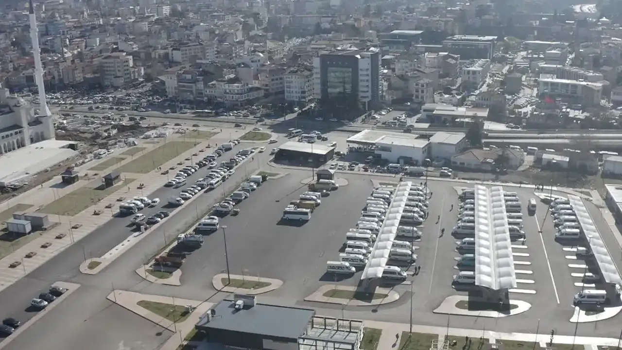 Yomra Minibüs Durağı'ndan yeni dolmuş düzeniyle ilgili Başkan Genç'e teşekkür