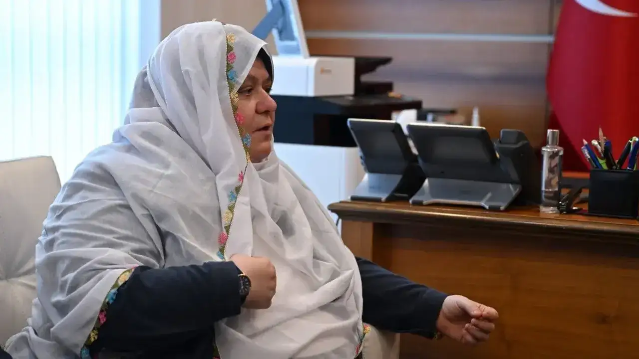 Yalçın’dan başörtüsü tepkisi: “Bu zihniyetle mücadelemiz sürecek”