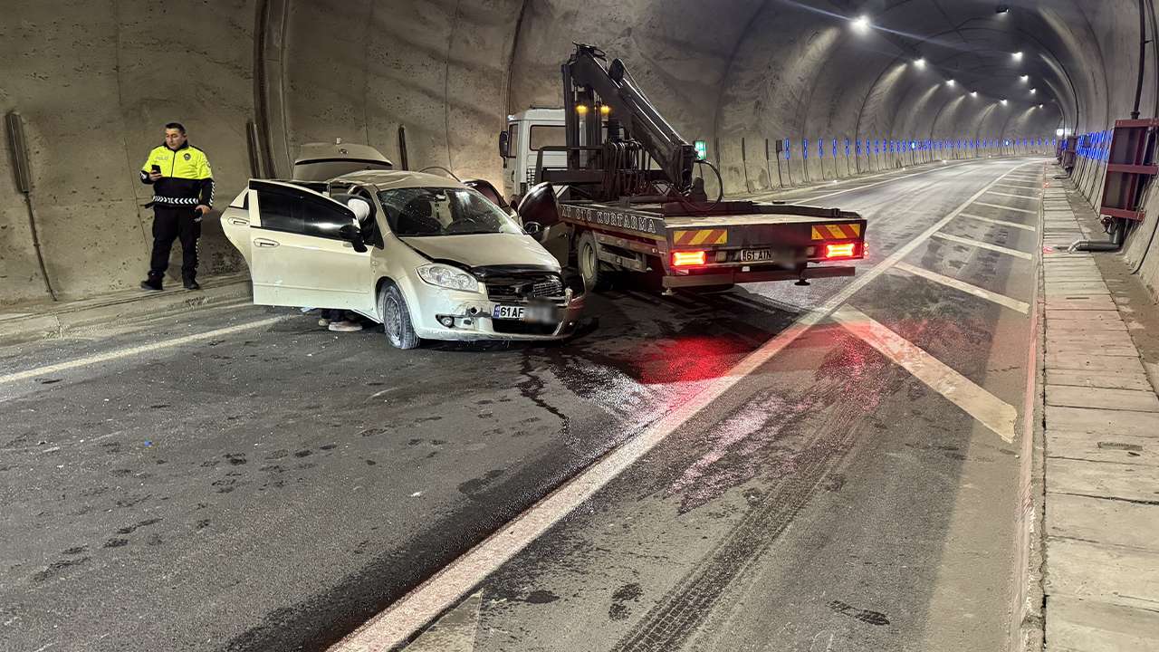 Trabzon’da tünel içerisinde feci kaza! Yaralılar hastaneye kaldırıldı