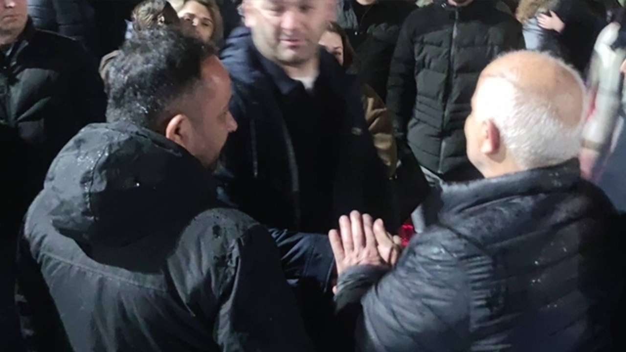 Bölgemizde şok gelişme: Belediye başkanı cinsel taciz suçlamasıyla tutuklandı