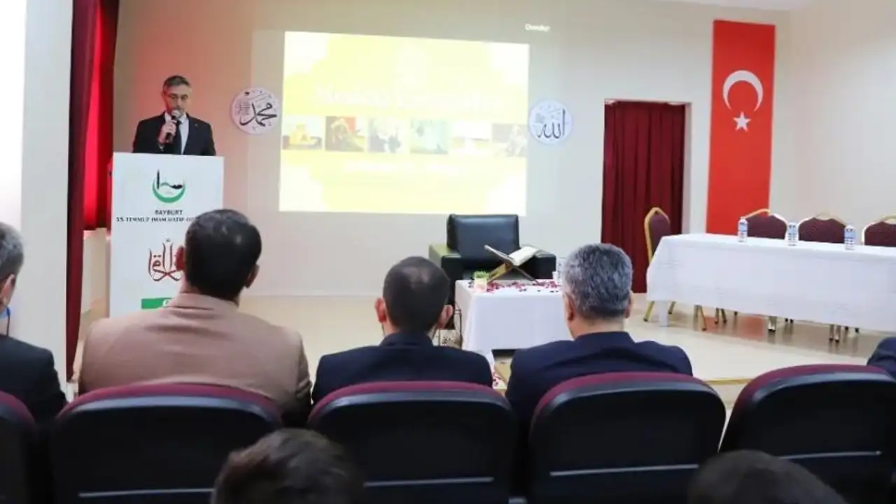 Bayburt’ta Kur’an-ı Kerim ve ezan okuma yarışmalarında dereceye girenler belli oldu