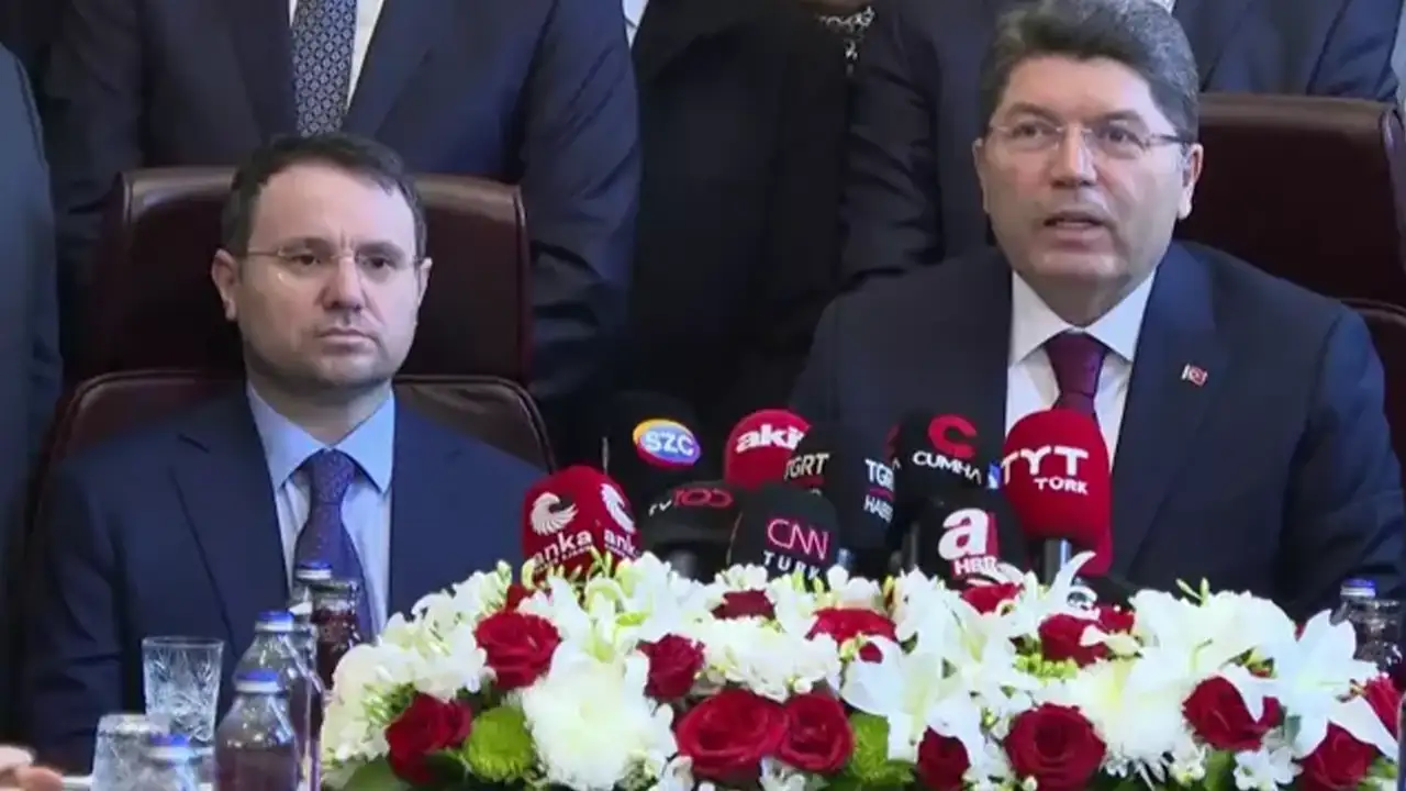 Adalet Bakanlığı'nda devir teslim töreni: Bakan Akın Gürlek göreve başlıyor
