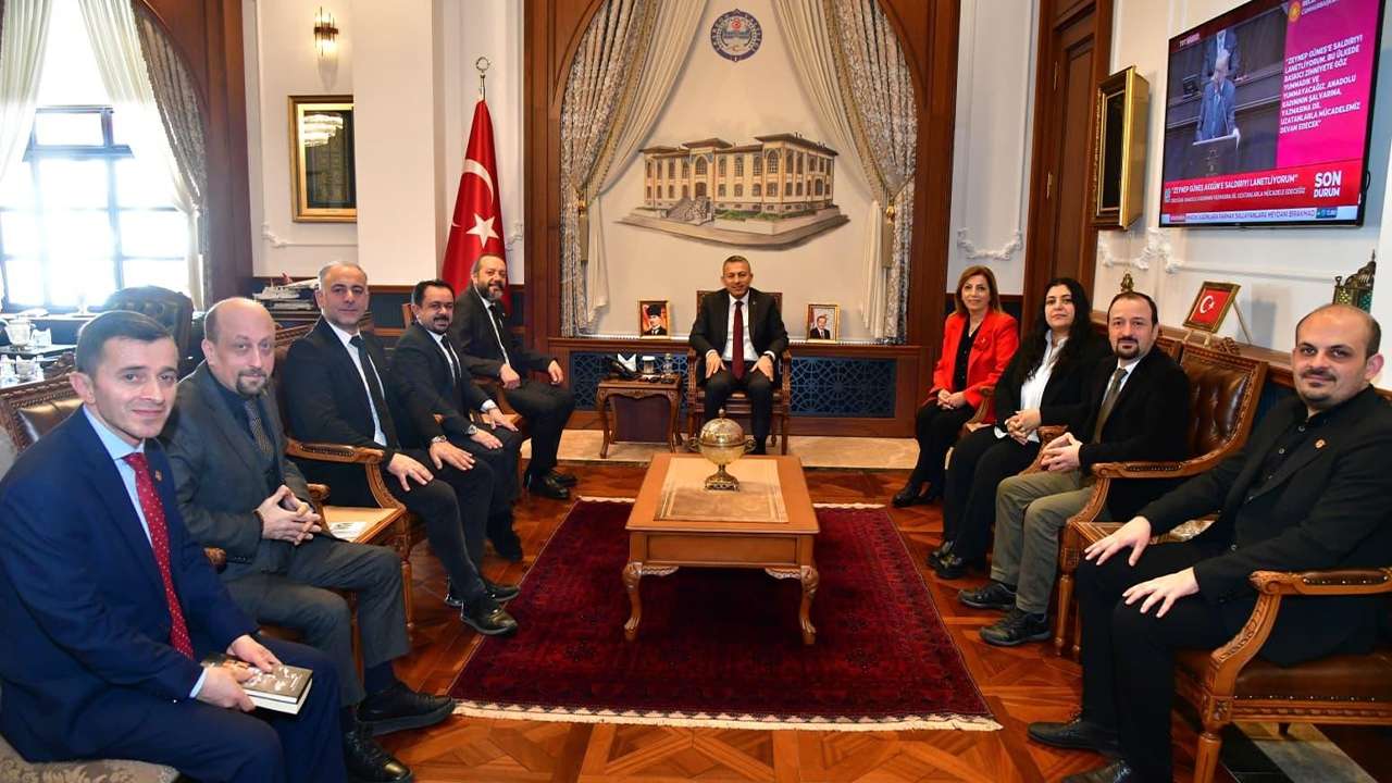 Trabzon Gazeteciler Cemiyeti’nden Vali Tahir Şahin’e ziyaret : 'Ben artık Trabzonluyum'