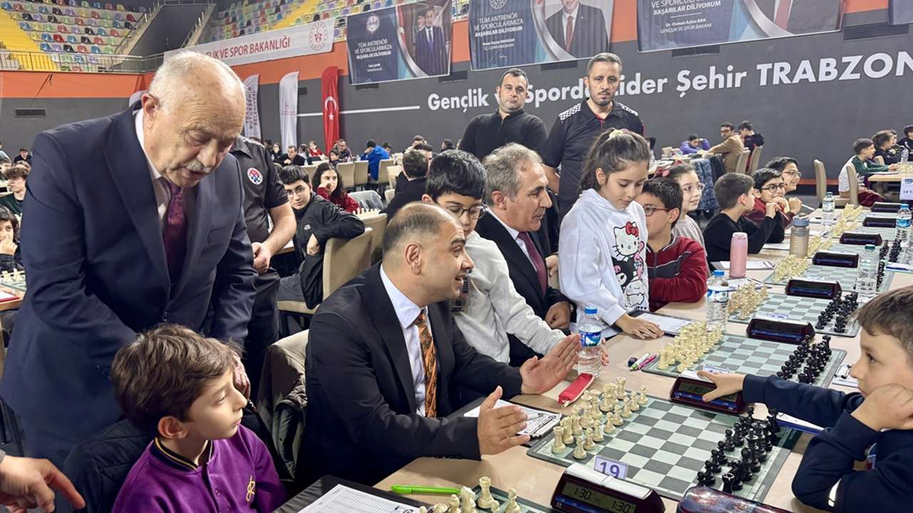 Trabzon’da 24 Şubat coşkusu hamlelerle başladı: Kurtuluş kupası’nda rekor katılım