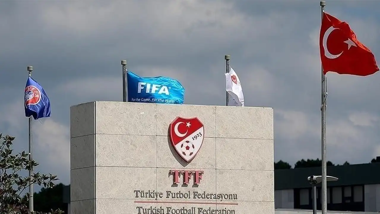 PFDK'dan Trabzonspor'a ceza yağdı: Samsunspor maçı pahalıya patladı