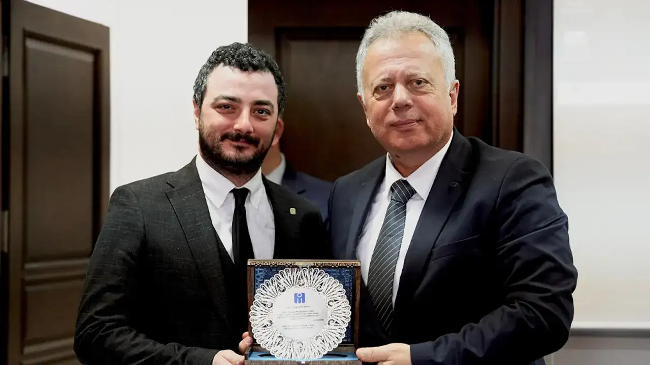 Zorlu’dan meslek odalarına çağrı: Şehir için ses yükseltin