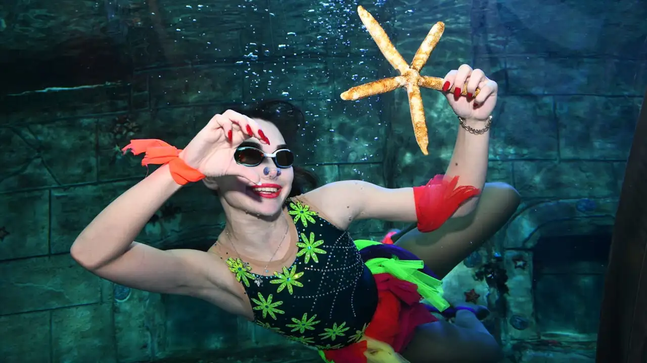 Trabzon Akvaryum’da Sevgililer Günü’ne özel su balesi