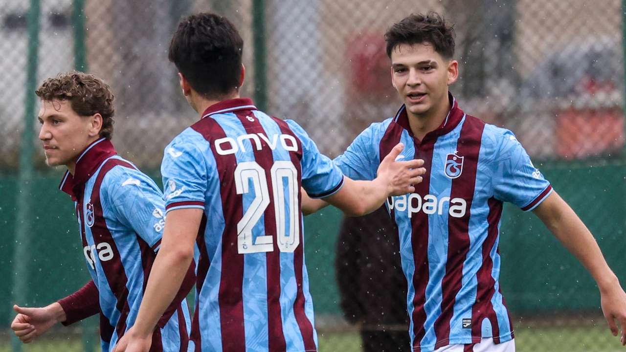 Trabzonspor’dan Fenerbahçe’ye gol şov!
