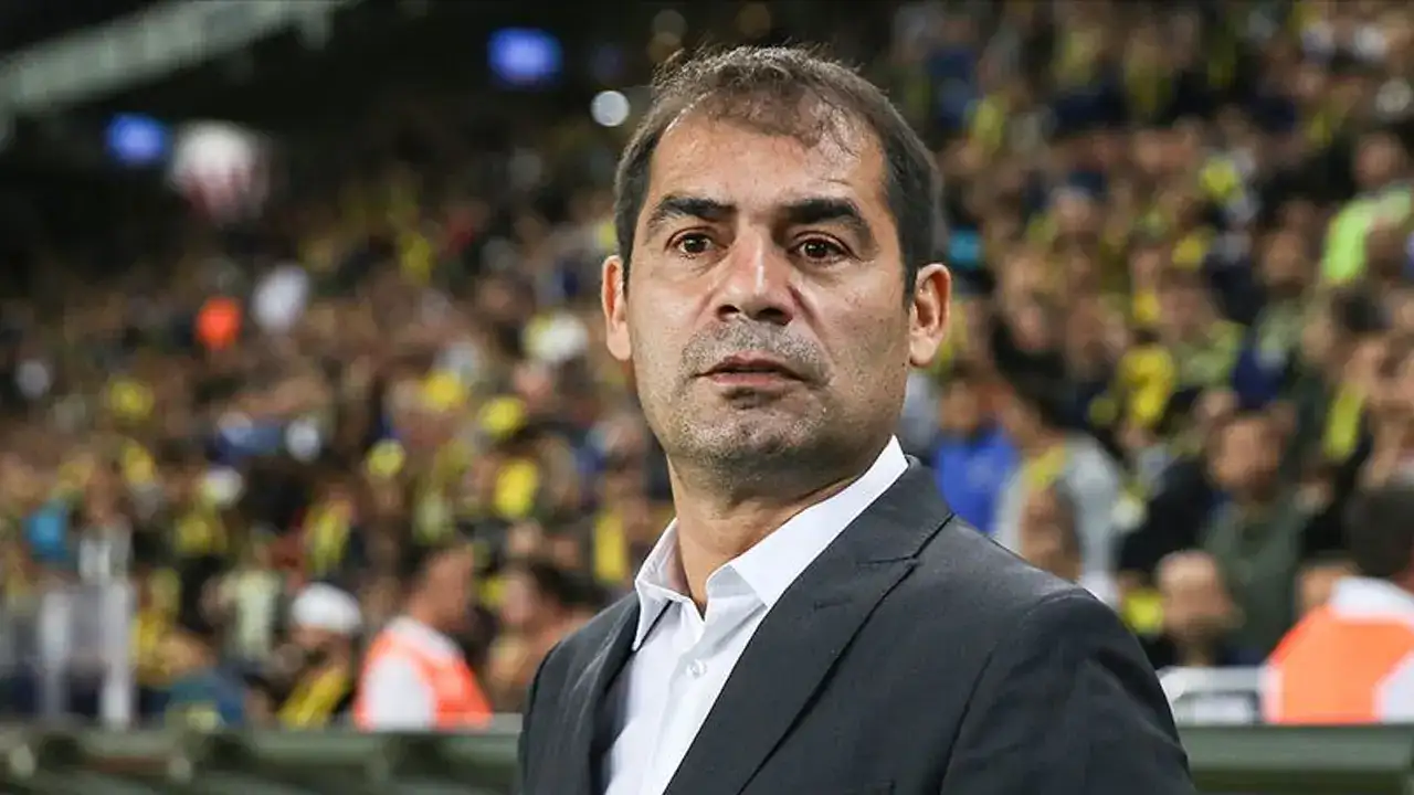 Süper Lig'de şok: Trabzonlu teknik adamın sözleşmesi fesh edildi