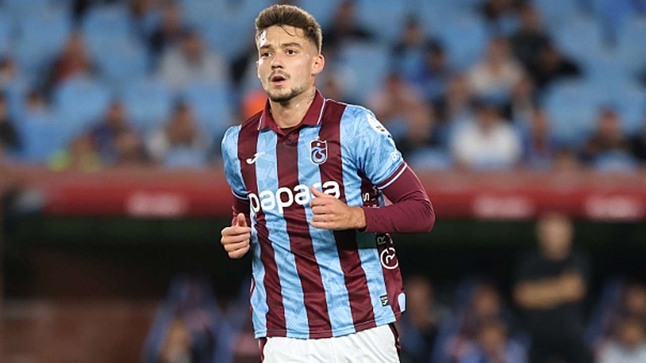 Ernest Muçi gollerine devam ediyor! Çift haneye ulaştı