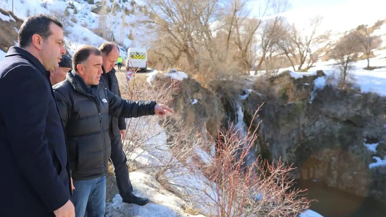 Bayburt’ta Sırakayalar Şelalesi turizme kazandırılıyor