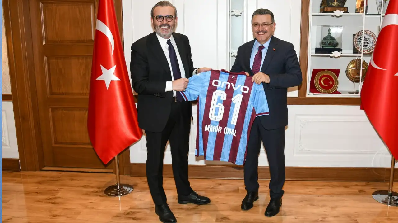 Başkan Genç, Mahir Ünal’ı ağırladı: Trabzon’un kültür ve turizm potansiyeli görüşüldü