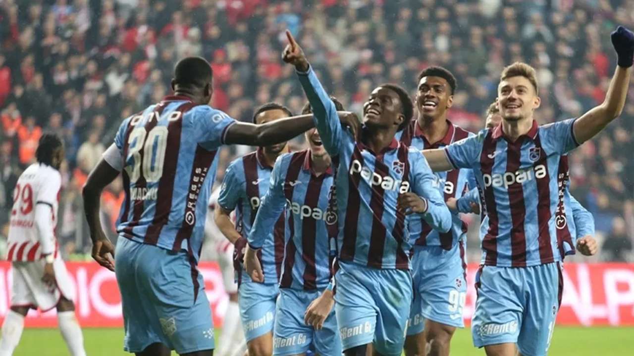 Ayyıldız’dan Fenerbahçe Maçı Sonrası Net Tespit: “Bu Kadroyla Gelinen Nokta Mucize”