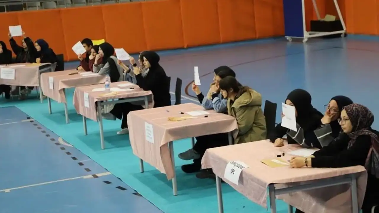 Bayburt konulu liseler arası bilgi yarışması tamamlandı
