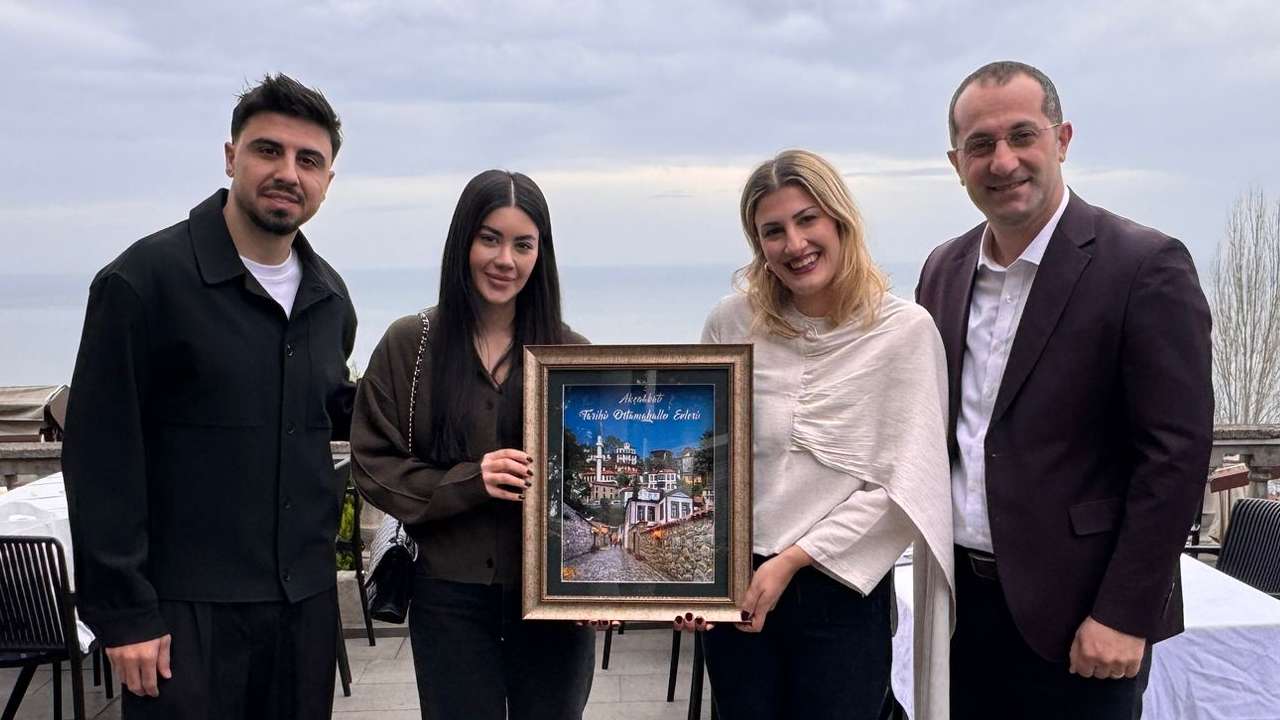 Başkan Ekim, Ozan Tufan ve eşi Rojin Tufan’ı tarihi Timurciler Konağı’nda ağırladı