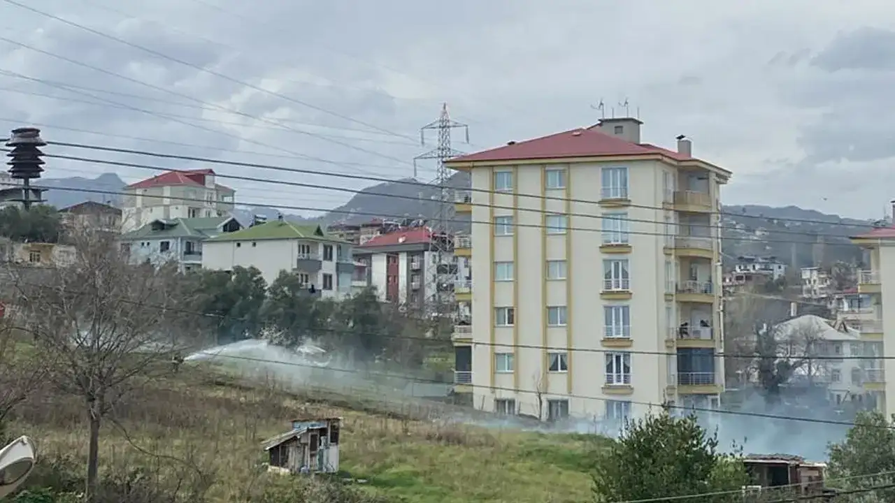 Akçaabat'ta yangın paniği: Ekipler müdahale ediyor