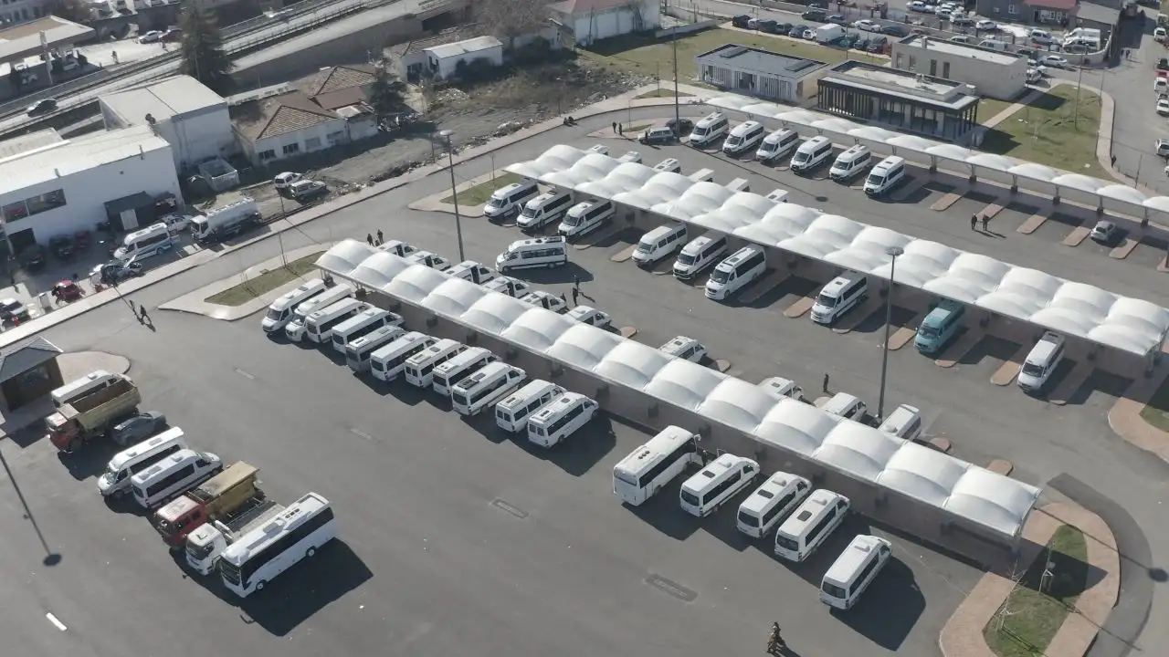 Başkan Genç Trabzon’da dolmuş sistemi için net mesaj verdi: “Bu şehir kuralla yönetilecek”