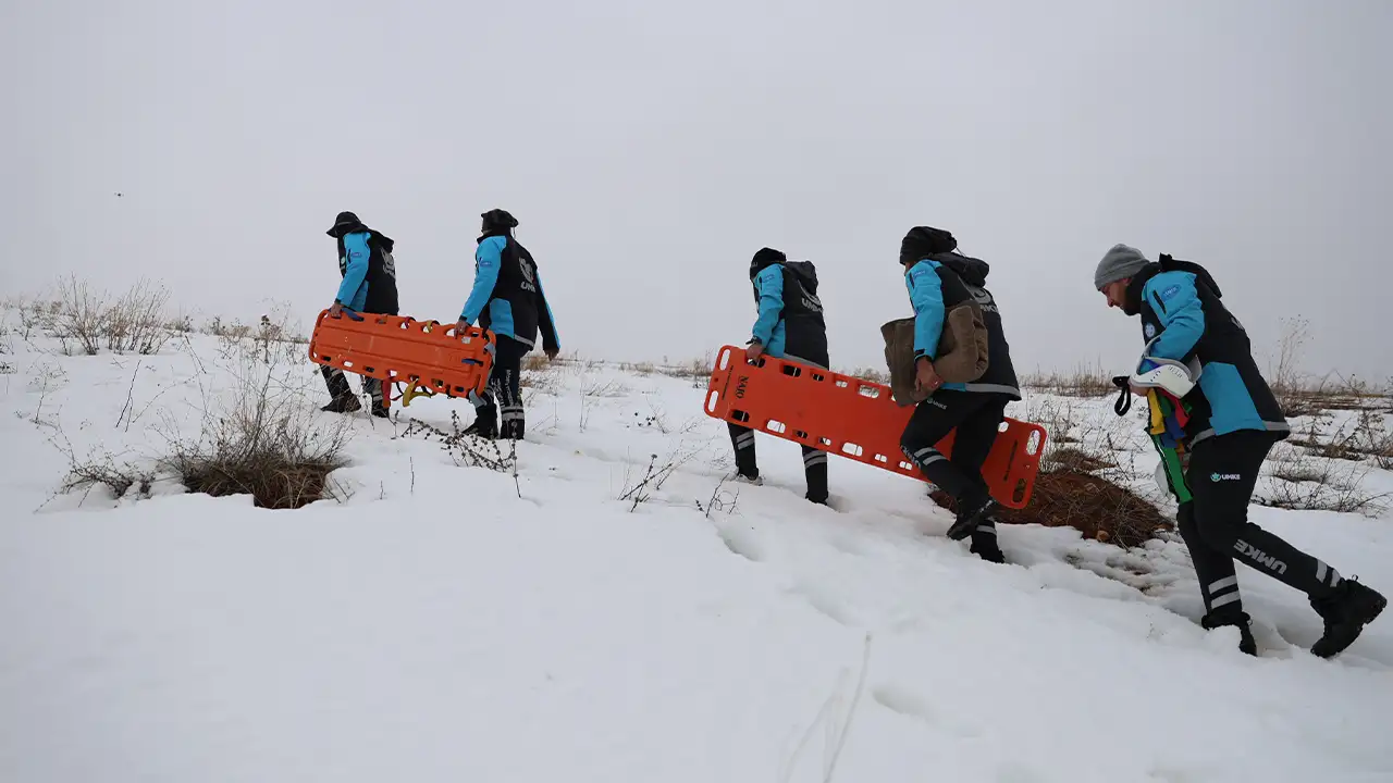 Bayburt’ta 150 personelle çığda arama kurtarma tatbikatı