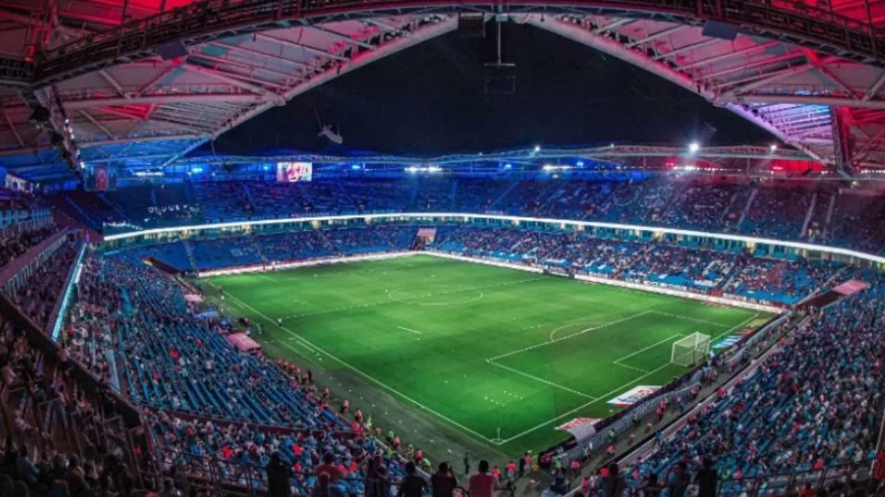 Trabzonspor-Fenerbahçe maçında geriye kalanlar! Papara Park’ta enerji kaybı!