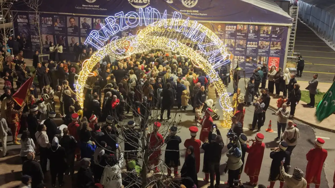 Trabzon’da Ramazan etkinlik çadırı çocukların neşesiyle açıldı