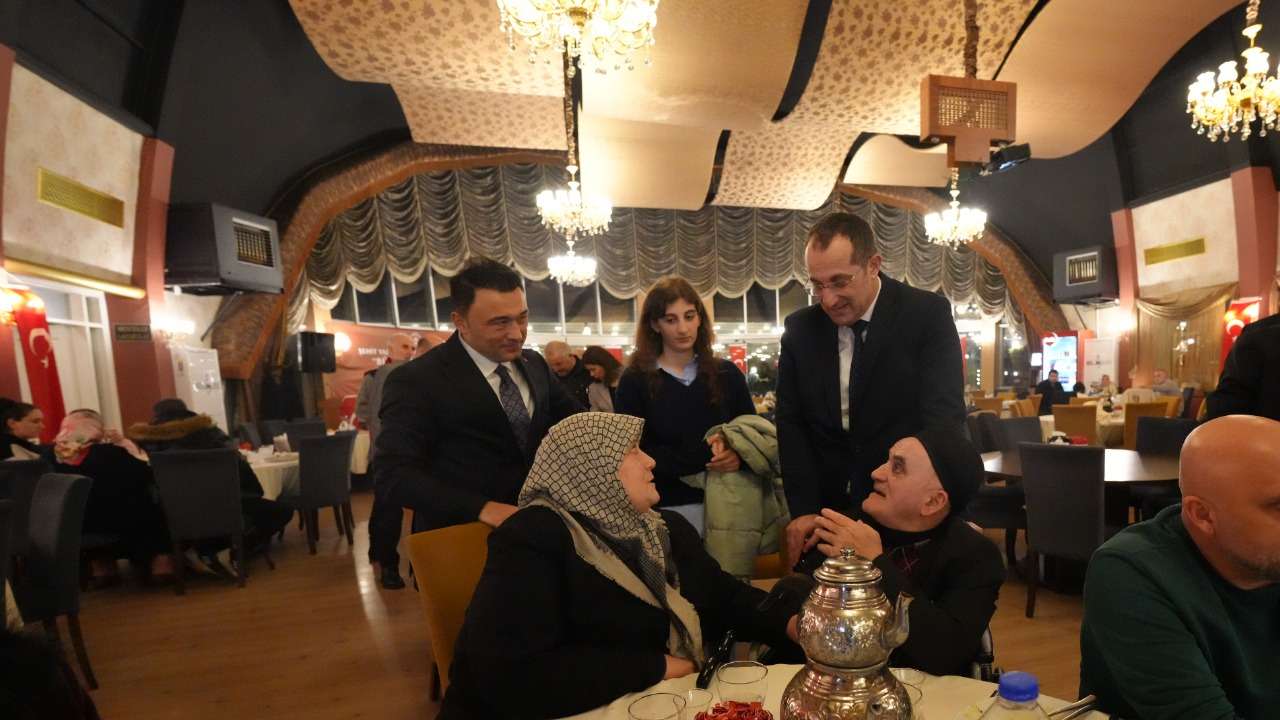 Akçaabat Belediyesi’nden şehit ve gazi ailelerine iftar