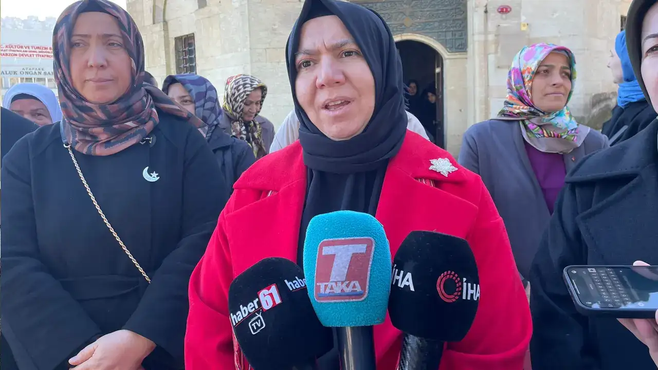 Başkan Öztürk’ten Gülbahar Hatun Türbesi’nde Ramazan boyunca  ziyaret çağrısı