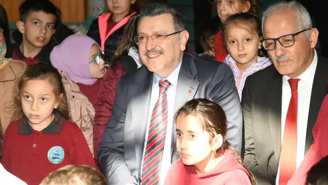 Başkan Genç Tekne Orucu’nda çocuklarla buluştu