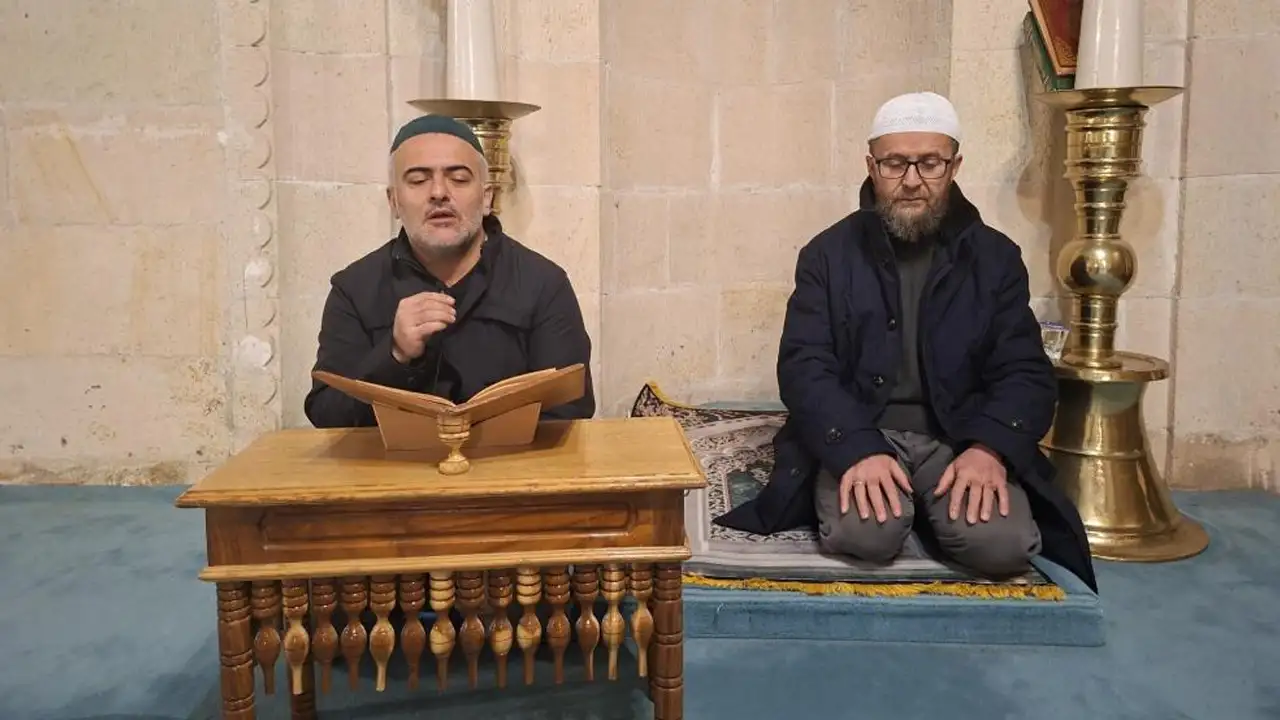 Bayburt’ta kurtuluş günü şehitlere mevlitle anıldı