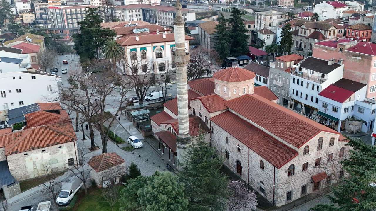 Trabzon İl Müftülüğünden üniversite öğrencilerine anlamlı iftar programı