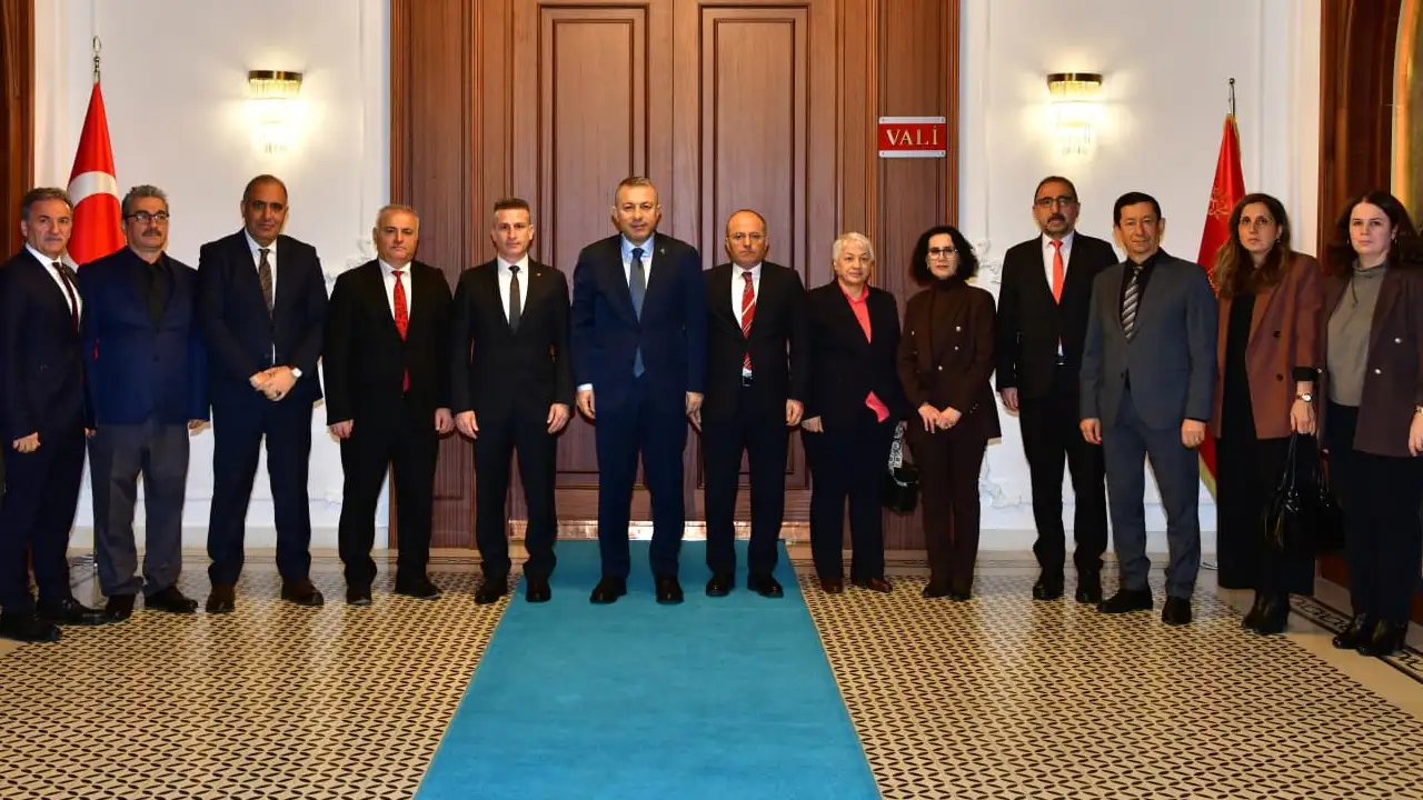 Vali Şahin Vergi Haftası'nda Defterdarlık personelini kabul etti