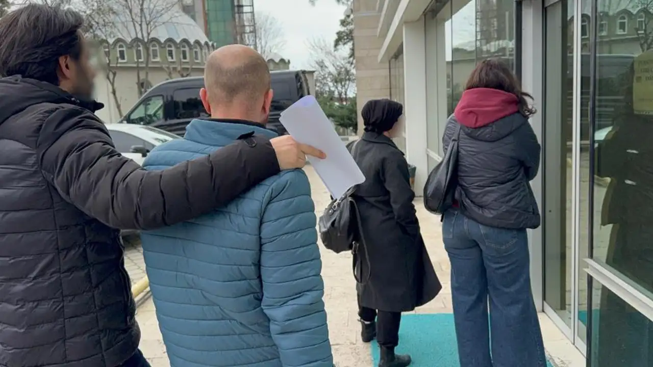 Samsun'da şok baskın: Anne ve oğlu 230 bin hapla yakalandı