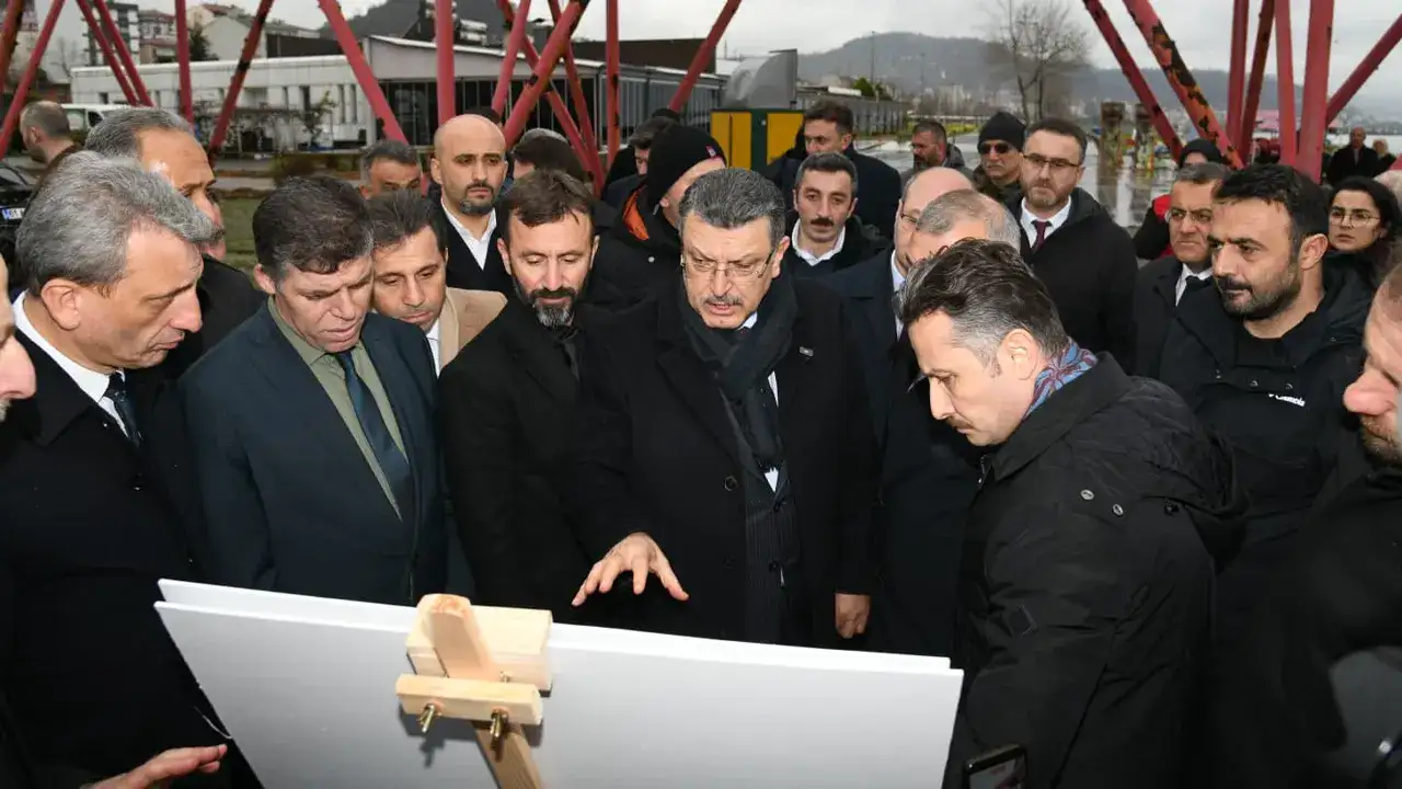 Başkan Genç Arsin’de: Sahil yatırımı ve gönül buluşması