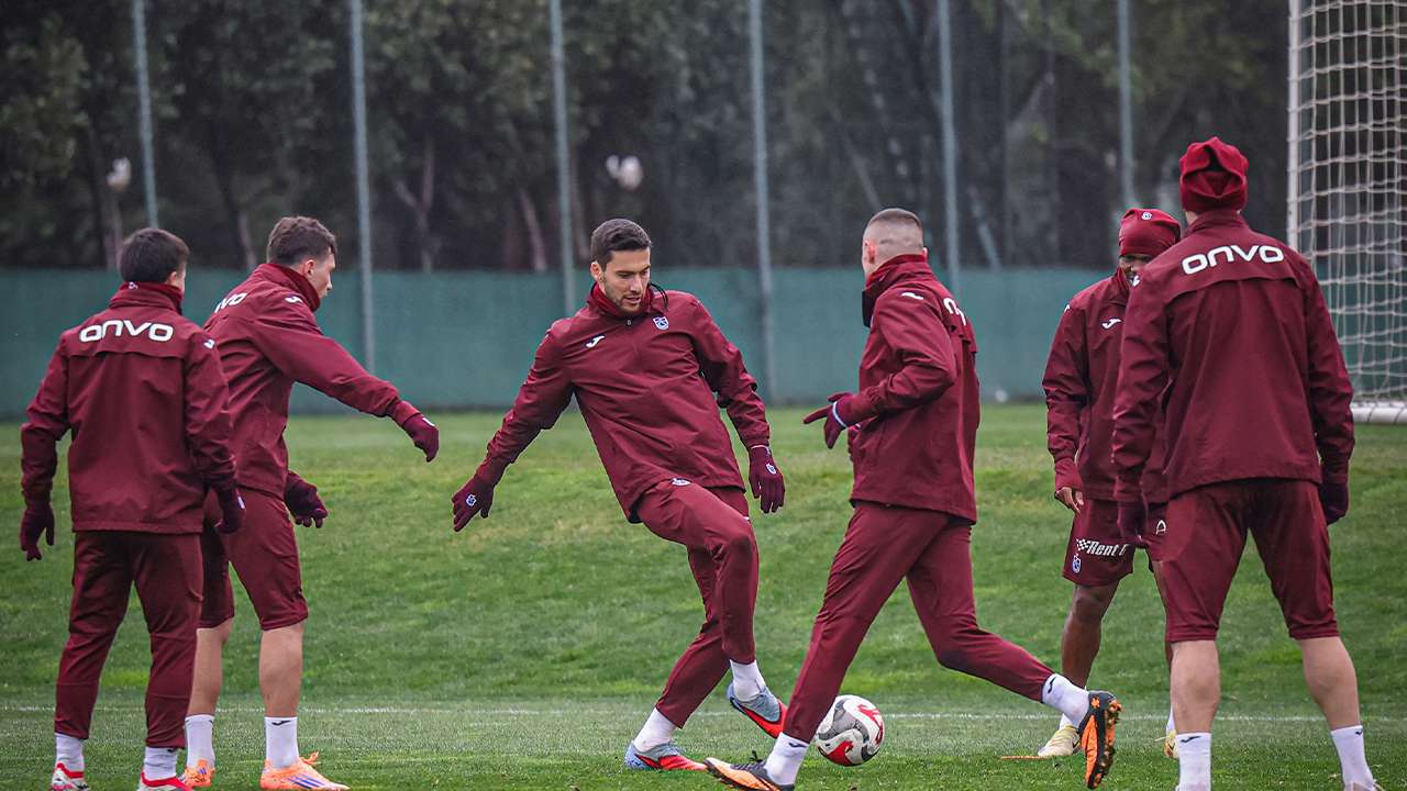 Trabzonspor Karagümrük maçı hazırlıklarına başladı: Fatih Tekke’den ilk talimatlar