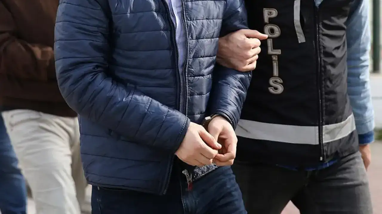 Bafra’da 2 milyon TL’lik telefon dolandırıcılığına 2 tutuklama