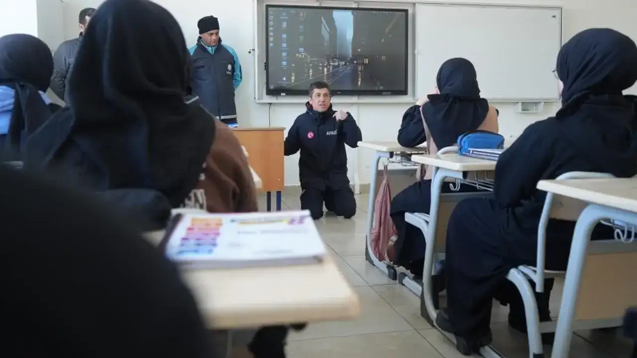 Bayburt’ta Deprem Haftası’nda afet bilinci seferberliği