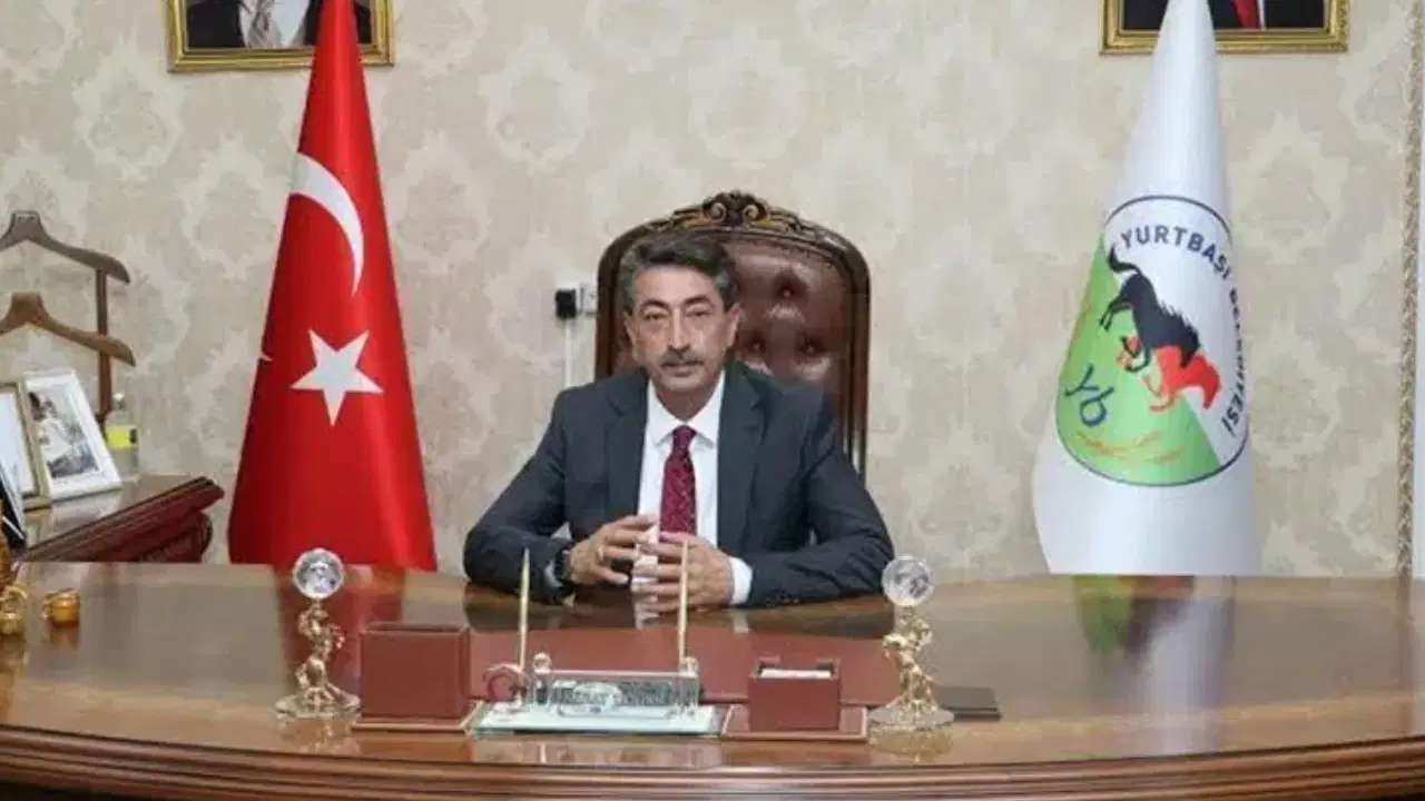 AK Parti’li Belediye Başkanı Nihat Doğan istifa etti: “Görevime bağımsız devam edeceğim”