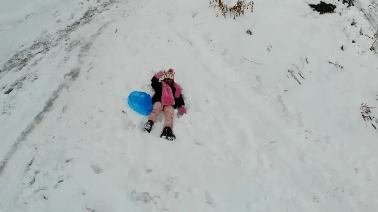 Bayburt’ta Mart sürprizi! Kar yeniden etkisini gösterdi