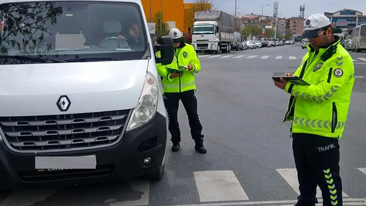 Trabzon’da servisçi esnafı isyan etti: “2 bin liralık cihaz 23 bin lira”