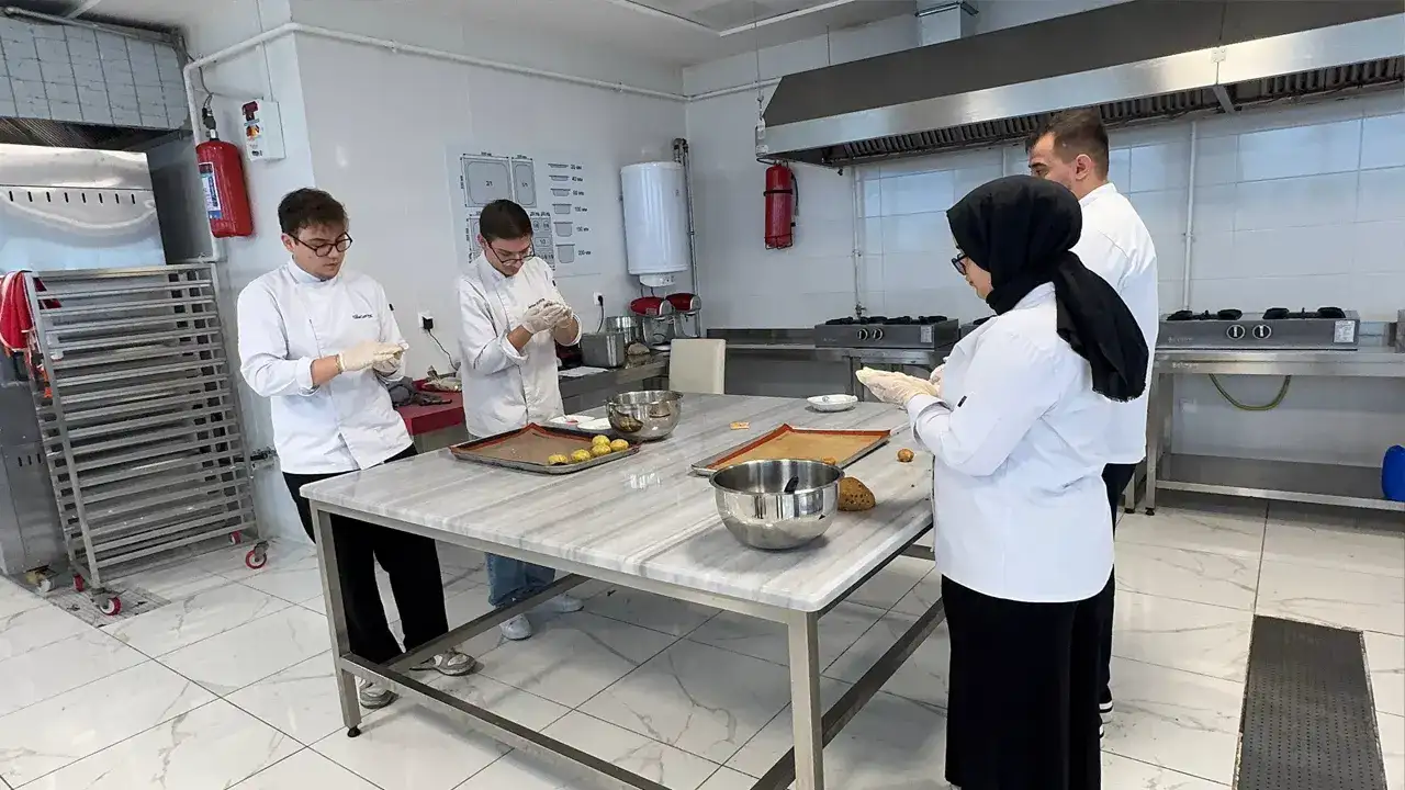 Giresun Üniversitesi’nden fındıklı 5 yeni pastane ürünü