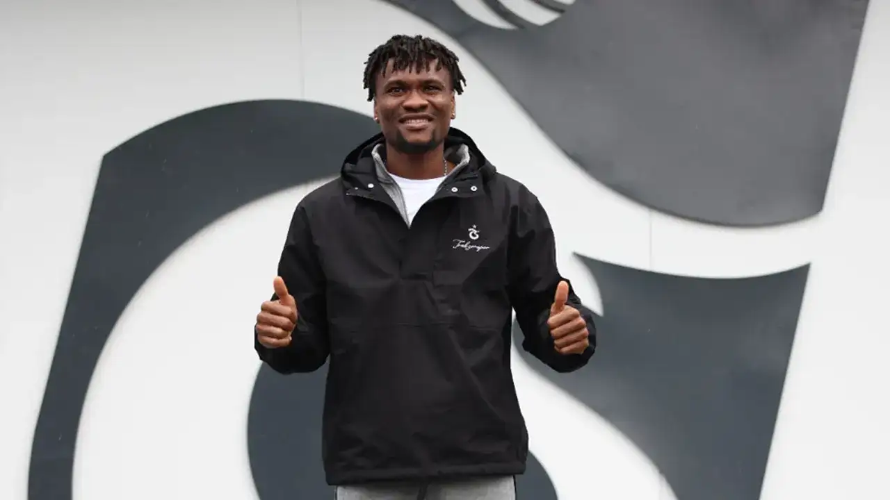 Chibuike Nwaiwu: “Taraftarın gönlünde yer edinmiş oyuncu olarak hatırlanmak isterim”