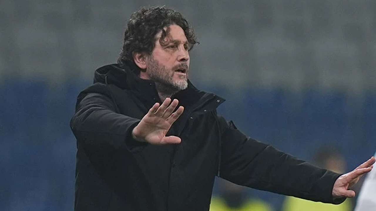 Trabzonspor Teknik Direktörü Fatih Tekke’den taraftara mesaj: “Bizi yalnız bırakmasınlar”