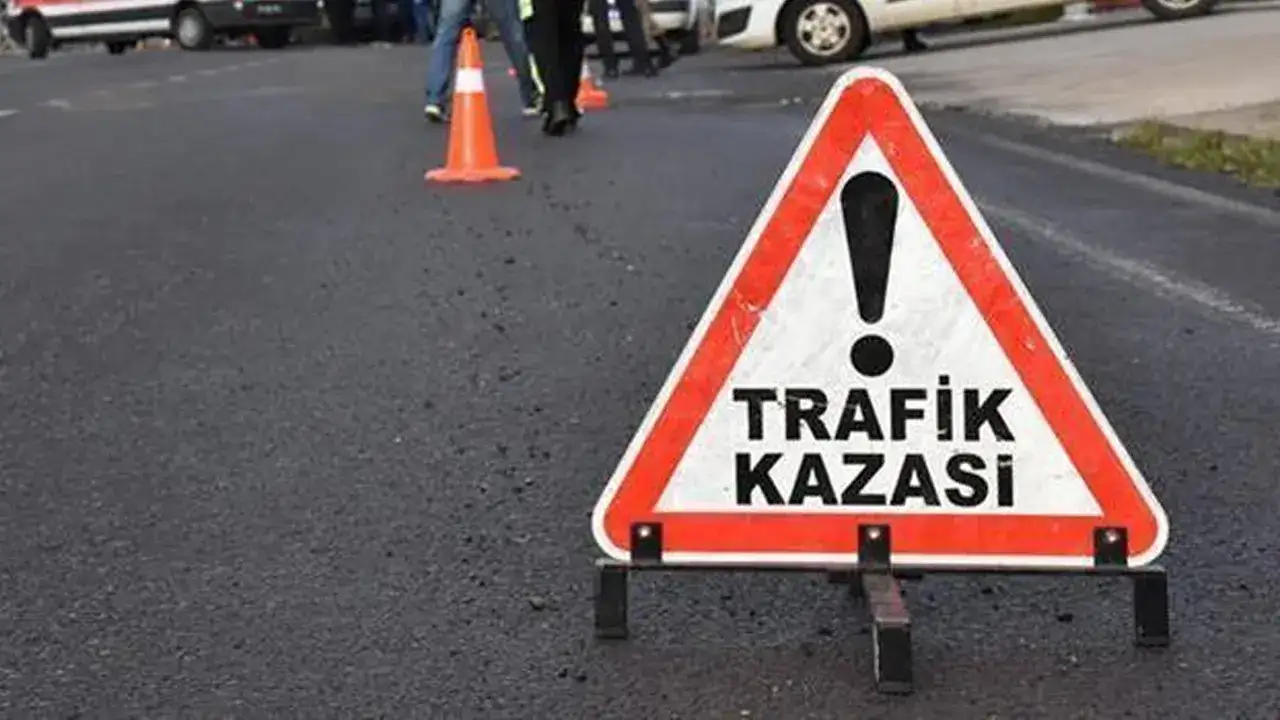 Trabzon’da akşam saatlerinde korkutan kaza: Yaralılar var