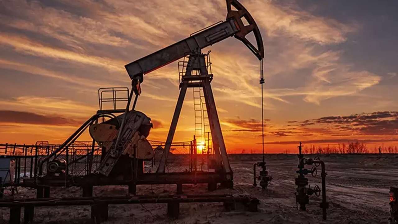 Orta Doğu’daki savaş petrol fiyatlarını uçurdu