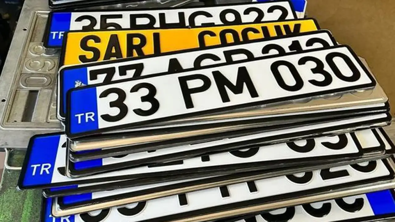 APP plaka nedir? APP plaka cezası 2026: APP plaka nasıl anlaşılır, neden yasak? APP plaka normal plaka farkı ne?