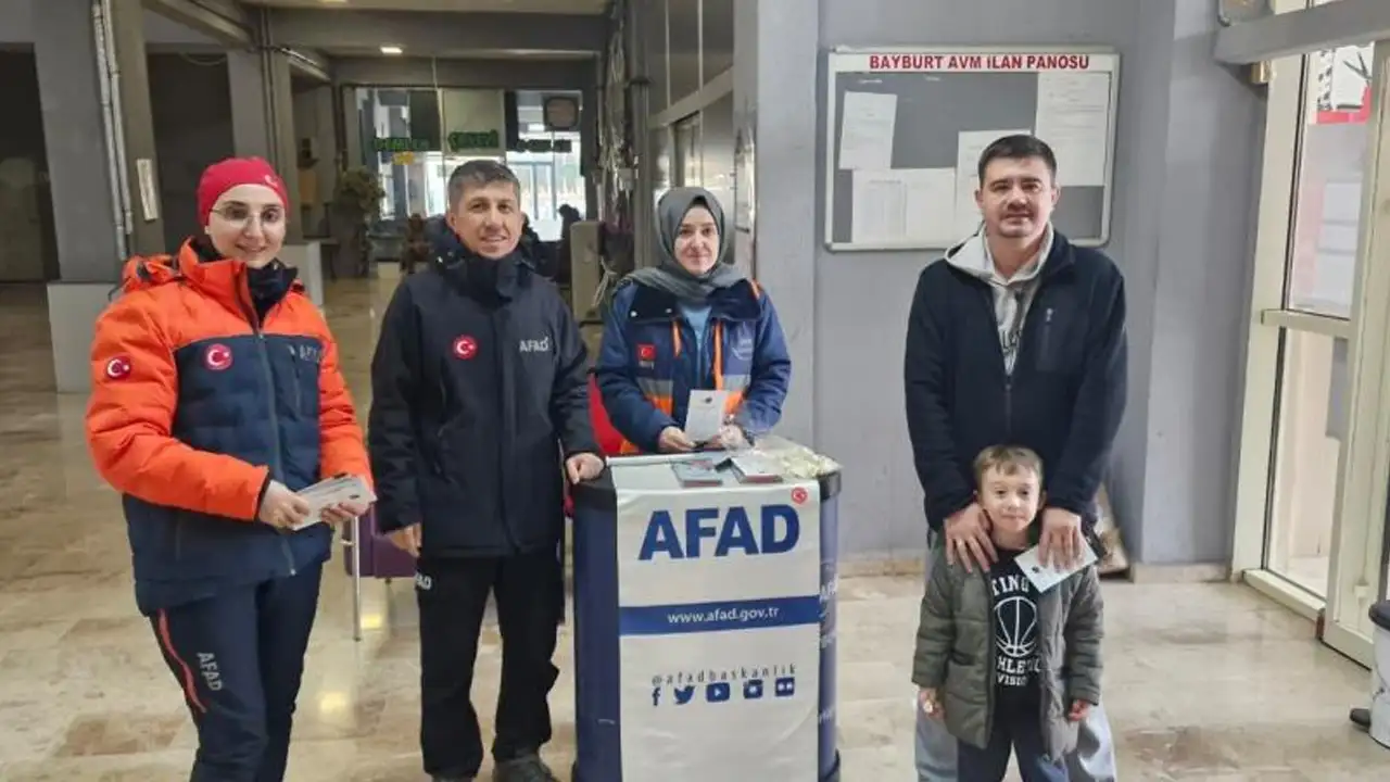 Bayburt’ta AFAD’dan deprem bilgilendirmesi ve tatbikat