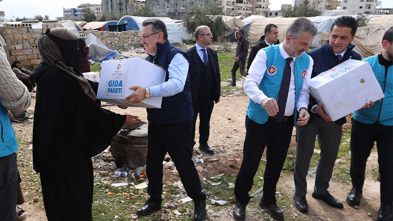 Trabzon heyeti Halep’te: Vali Şahin ve Başkan Genç’ten anlamlı ziyaret