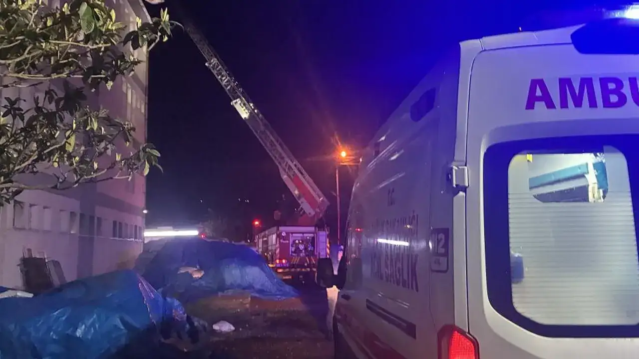 Ordu Ünye’de öğrenci pansiyonunda baca yangını