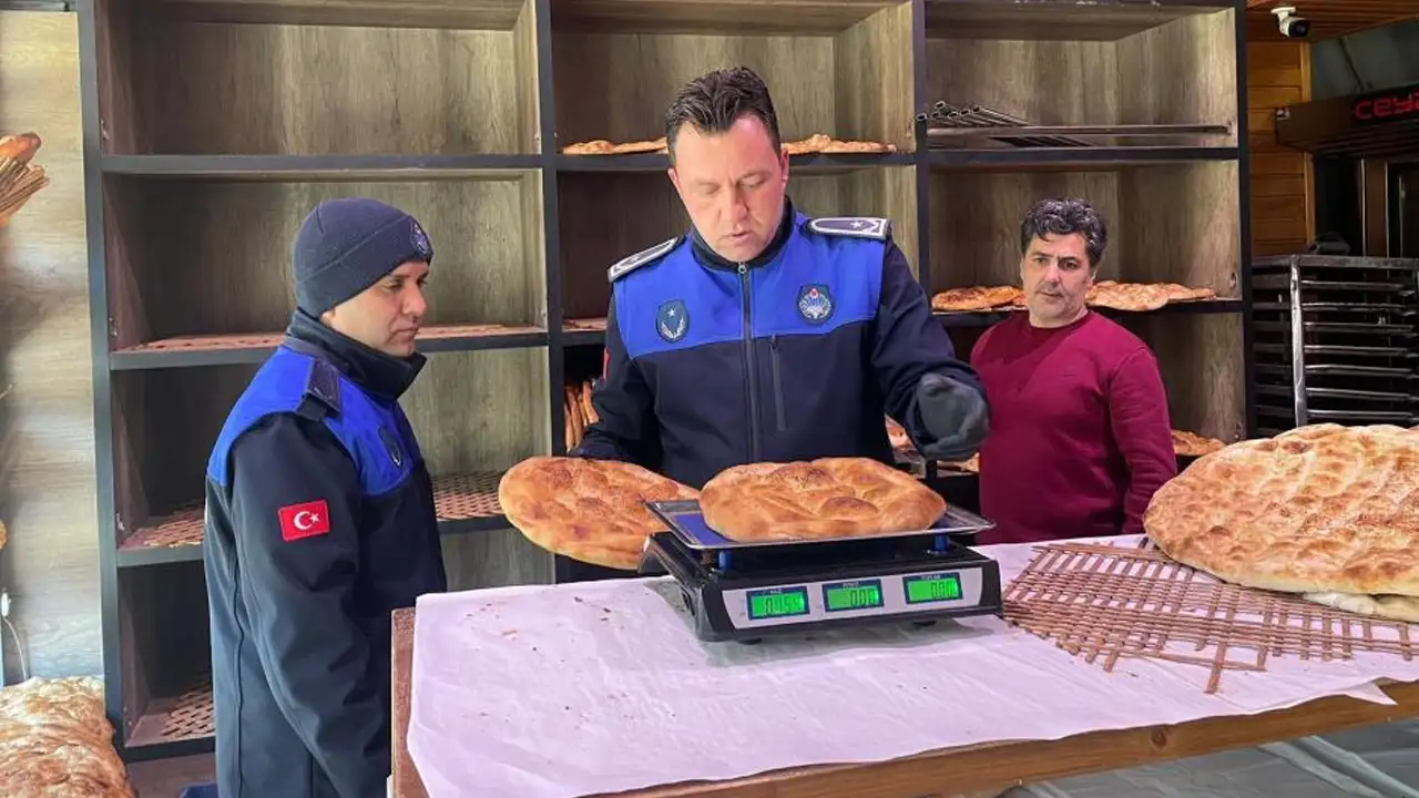 Bayburt’ta Ramazan denetimi: Fırınlarda gramaj ve hijyen kontrolü