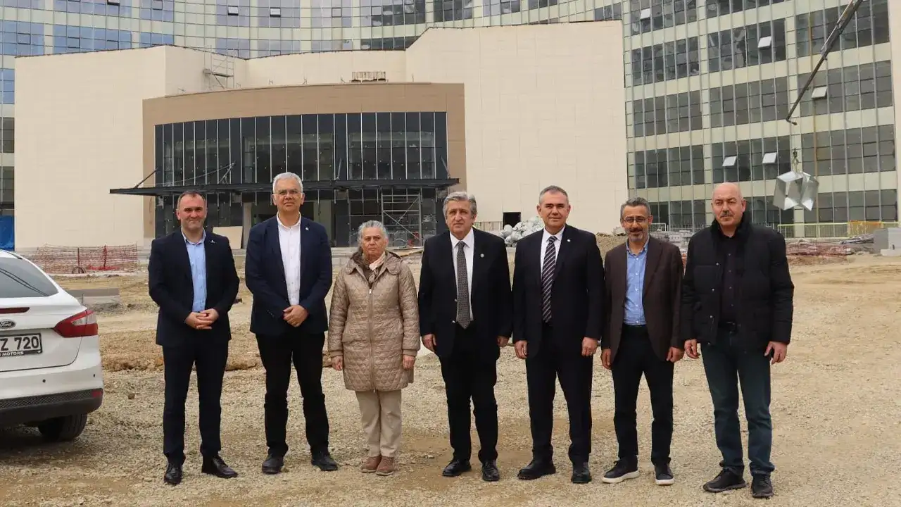 CHP’li Pala’dan Bakan Uraloğlu’na Trabzon Şehir Hastanesi çağrısı